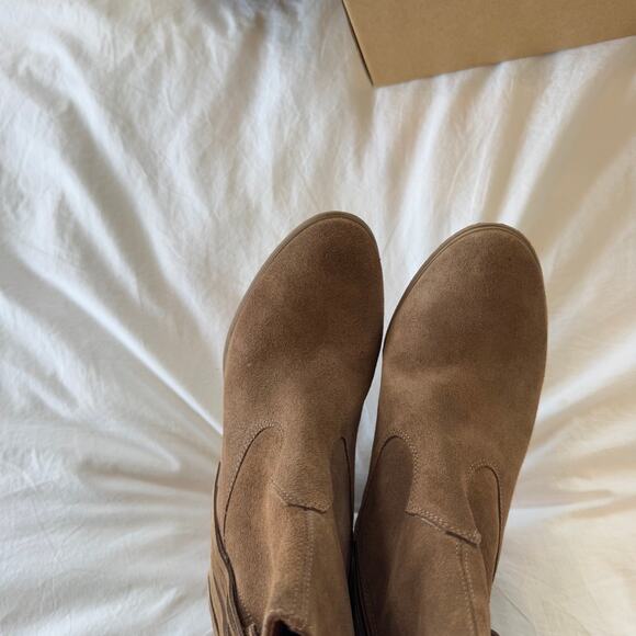 Howsty Marci Suede Western Bootie in Taupe Size 39 - Picture 7 of 8